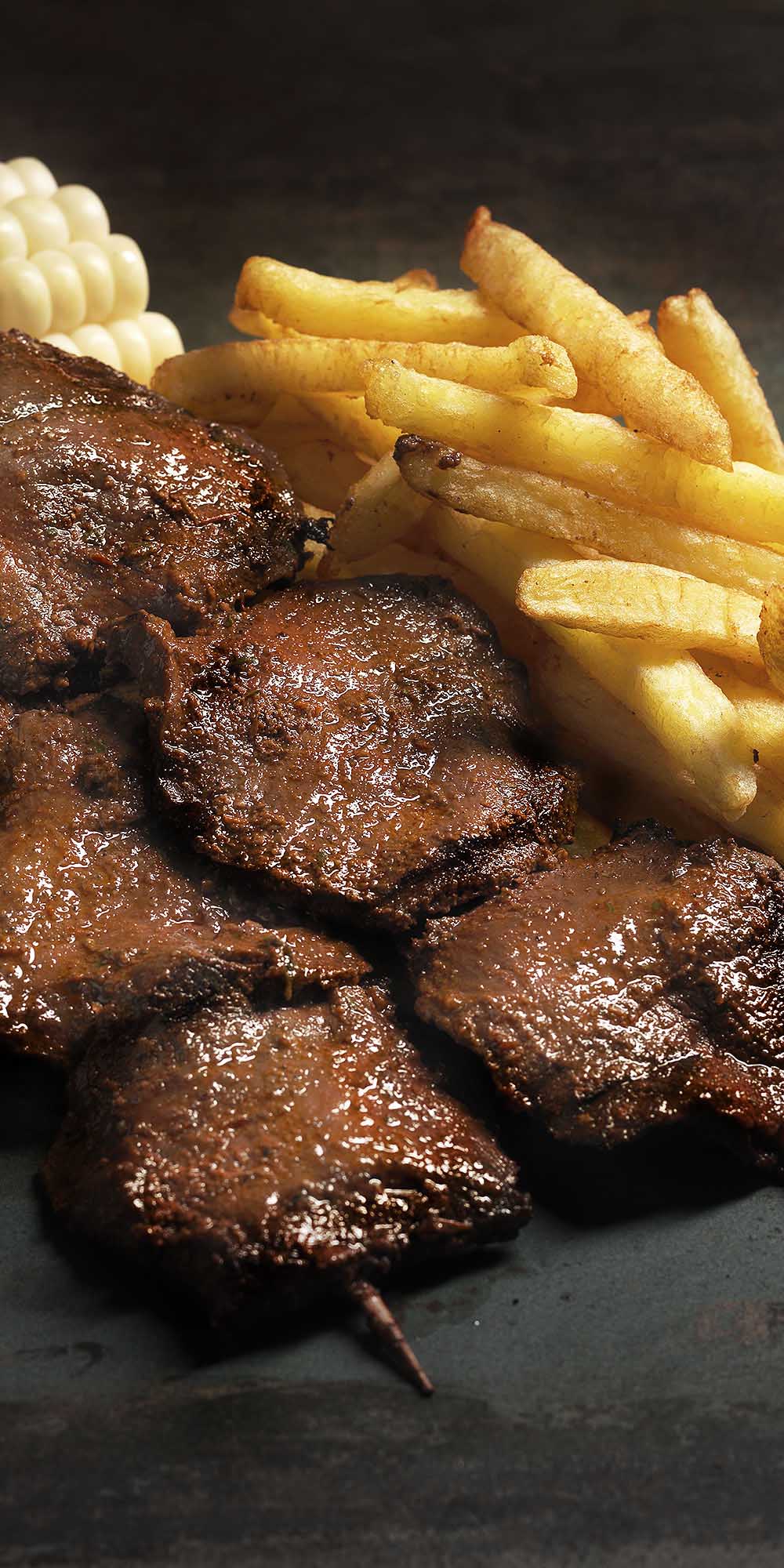 Anticuchos y Mollejitas