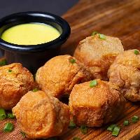 Piqueo Chicharrón de pollo x6